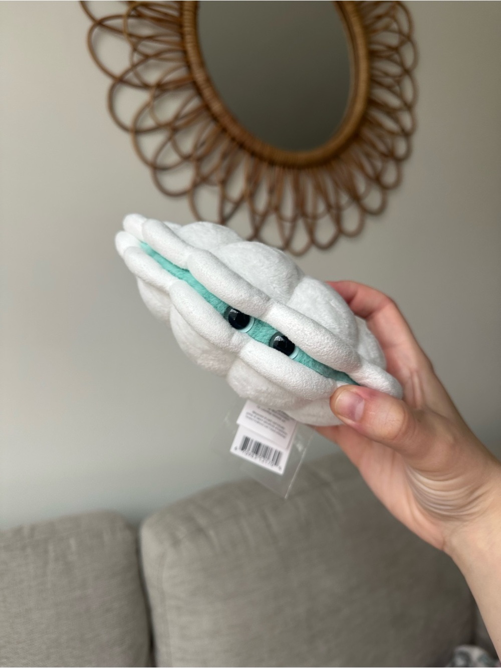 Jellycat Chloe Clam